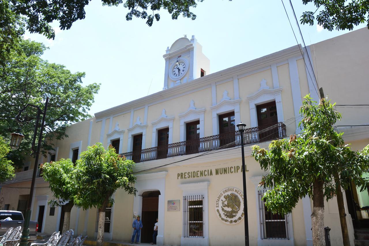 ホテルCasa Real De Minas De Batopilas エクステリア 写真